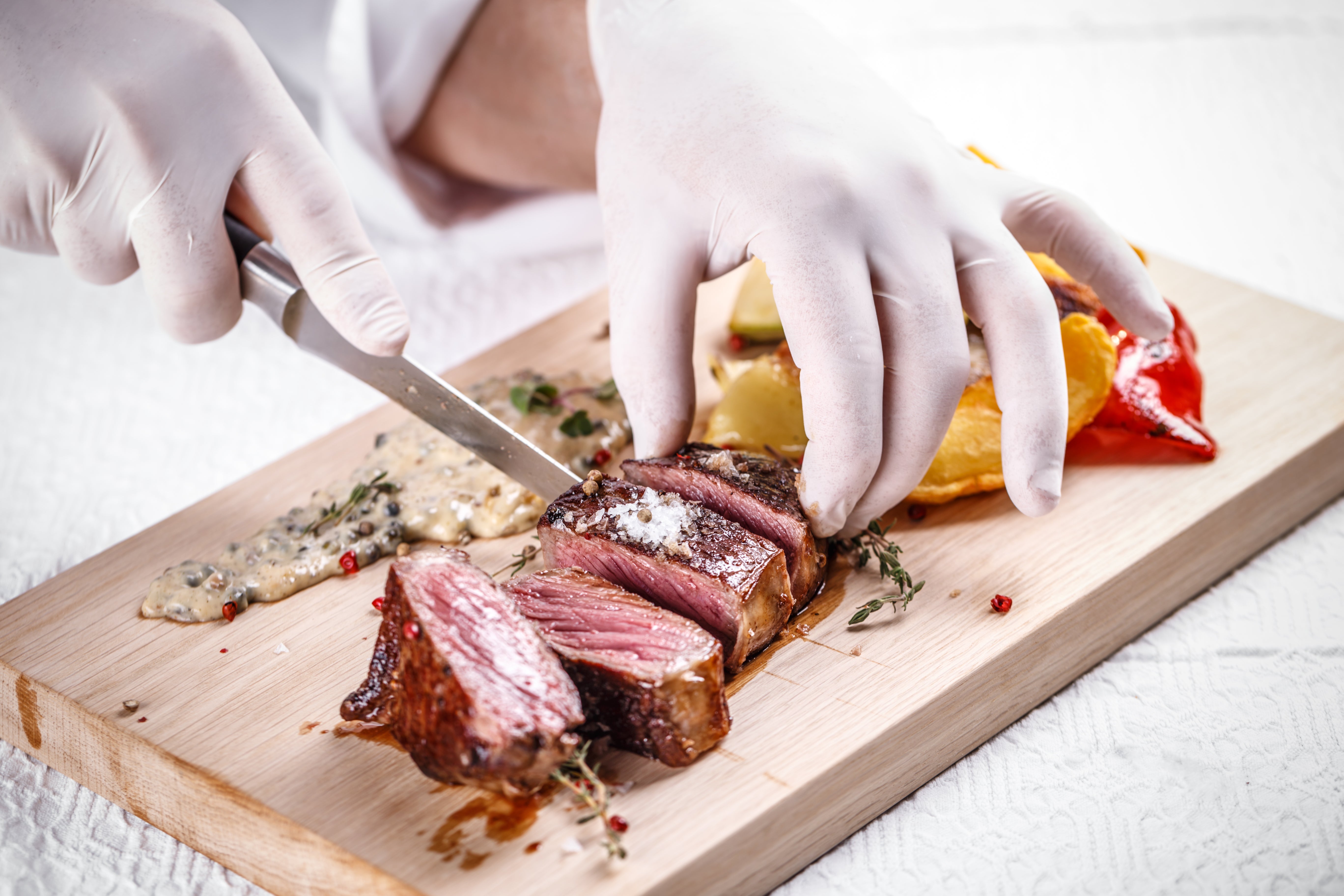 Ardent Beef Lover? Here’s a Breakdown of 8 Primal Beef Cuts for Exceptional Dining Experience
