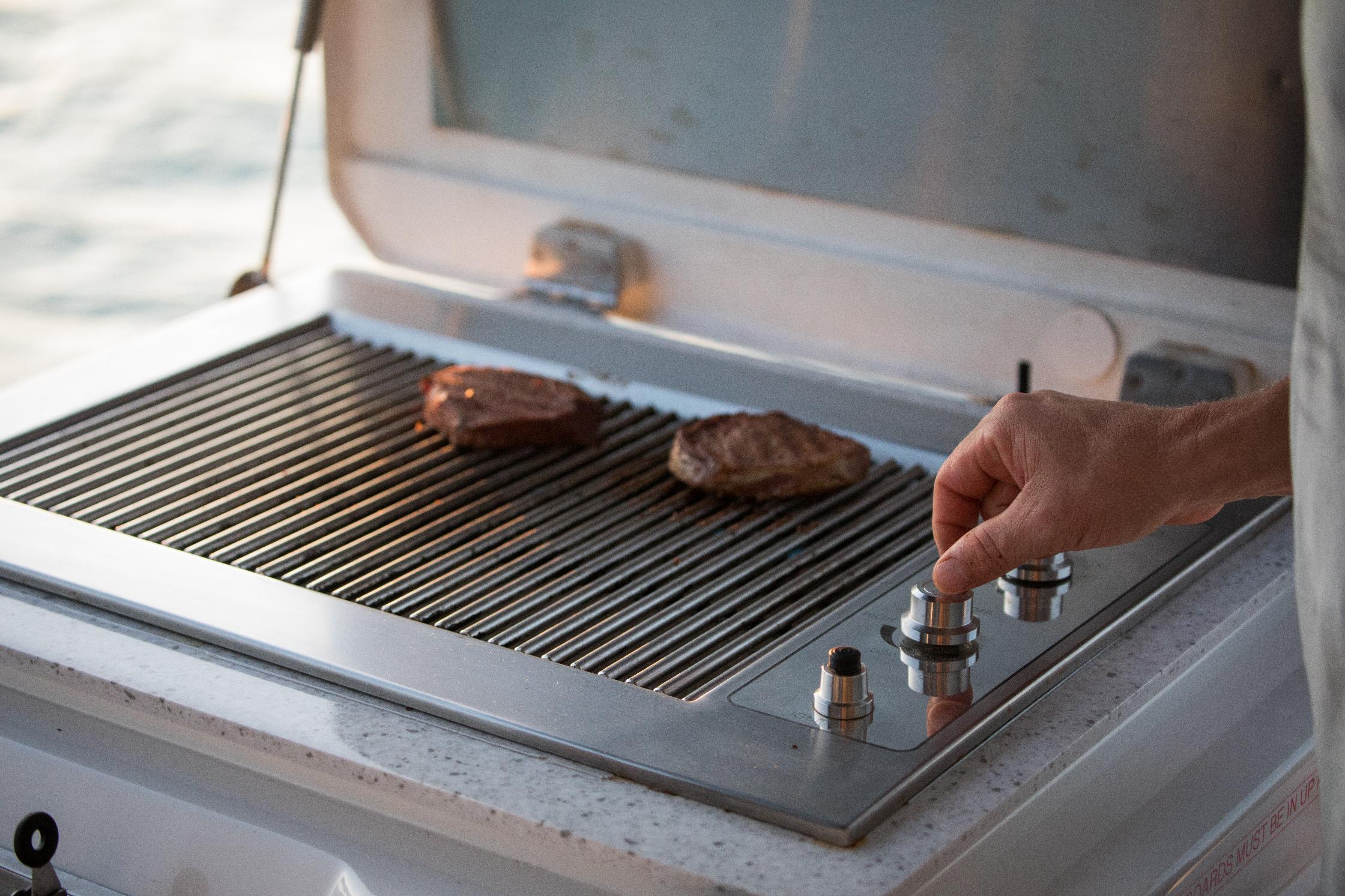 Restaurant Equipment Wholesale - Rangetops, Cooktops, Grills and More