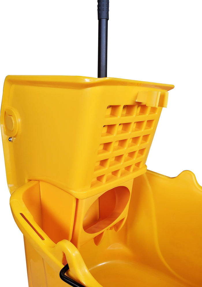 SO - Globe - 35 Qt. - Yellow Bucket Wringer - 3080